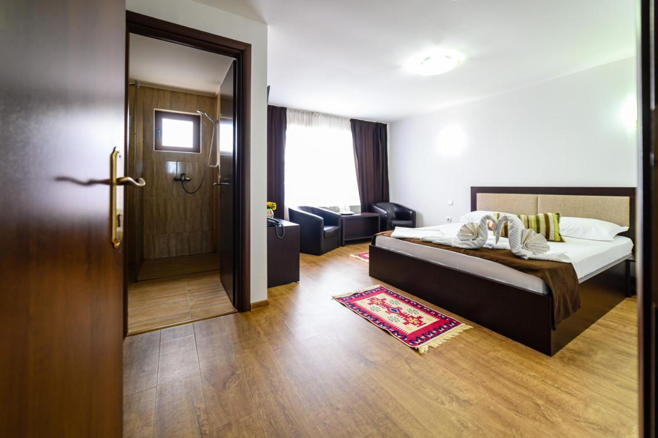 Green Delta Hotel Муригьол Екстериор снимка
